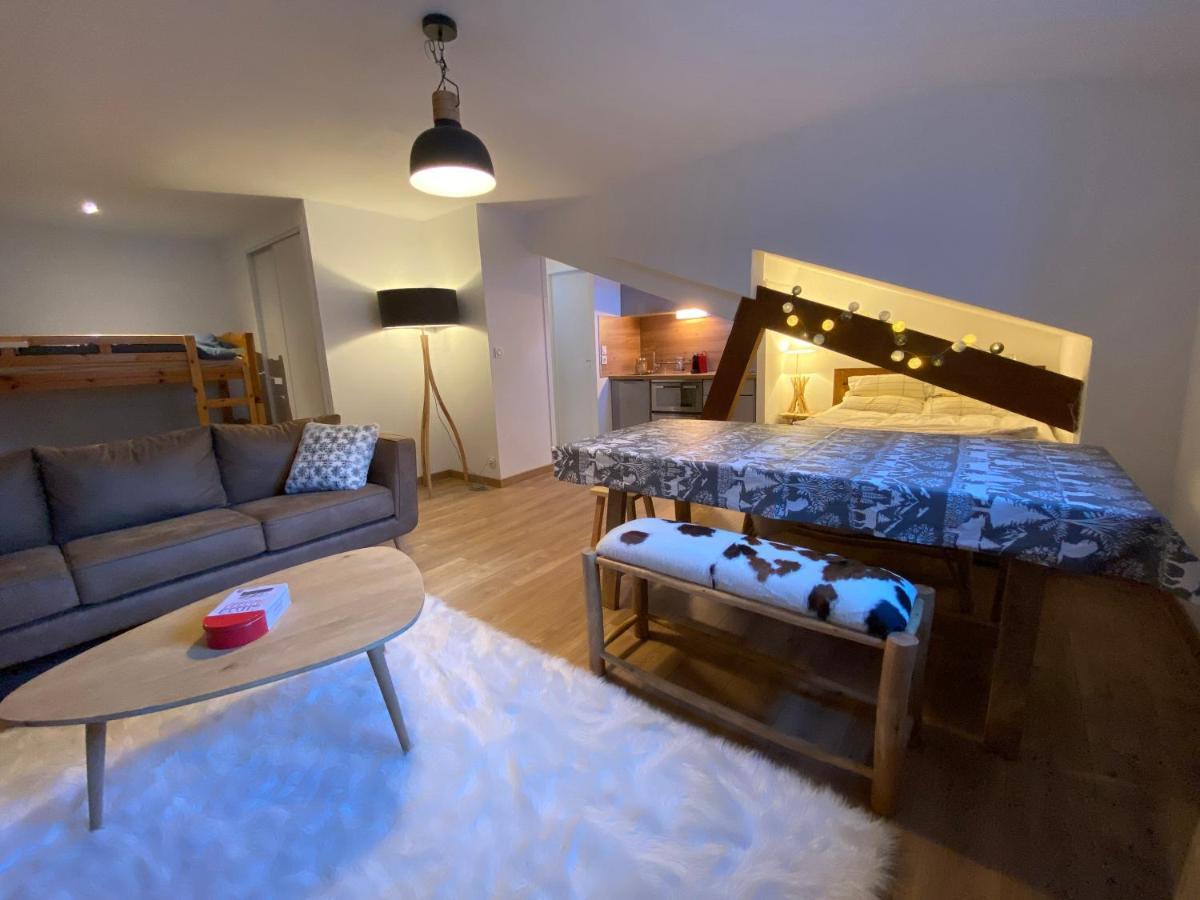Joli studio rénové au coeur de Cauterets Esterno foto